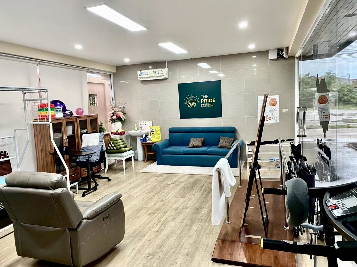 Pride Clinic Interior
